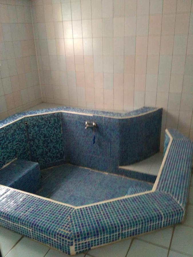 Семеен Хотел "Невен" Momin Prohod Exterior photo